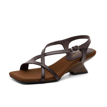 Women's Petite Feet Strappy Square Toe Sandals AW2618