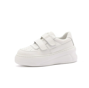 Women's Petite Feet Thicksole Leather Sneakers FS236