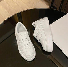 Women's Petite Feet Thicksole Leather Sneakers FS236