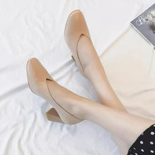 Women's Petite Feet Wooden Heel Pump Shoes FS358