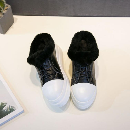 Women's Petite Leather Sneakers With Top Cap MS364