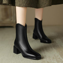 Women's Petite Size 2 Back Zipper Ankle Boots FS192