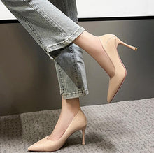 Women's Petite Size Patent Pump Shoes SS27105