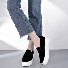 Women's Petite Size Thicksole Suede Loafers MS63