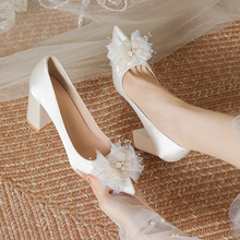 Women's Petite White Satin Chunky Heels With Bow Tie MS87