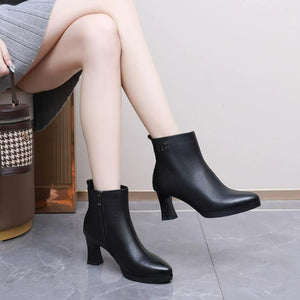 Women's Pointy Platform Heeled Leather Boots FS176