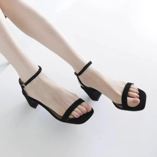 Women's Small Feet Chunky Heeled Suede Sandals TS421