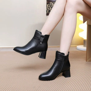 Women's Small Feet Chunky Side Zipper Leather Boots FS68