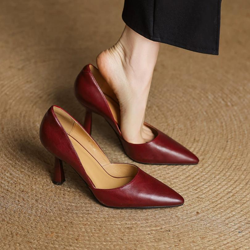 Women's Small Feet Pointy Leather Shoes FS279