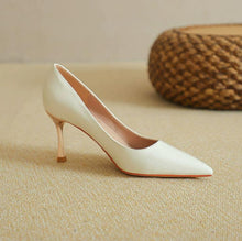 Women's Small Feet Pointy Toe Metal Heels FS346