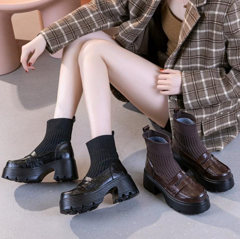 Women's Small Feet Thicksole Block Leather Boots FS271