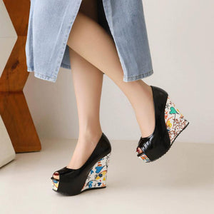Women's Small Peep Patent Wedge Shoes FS287