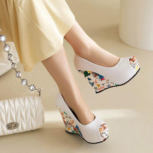 Women's Small Peep Patent Wedge Shoes FS287