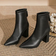 Women's Small Size Chunky Heel Back Zipper Boots FS374