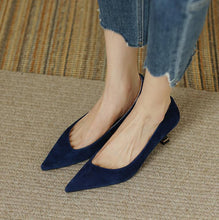 Women's Small Size 3-5 Leather Kitten Heel Shoes FS354