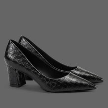 Women's Small Size Pointed Chunky Heel Shoes SS271