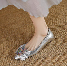 Women's Small Size Pointed Flat Heel Shoes TS328