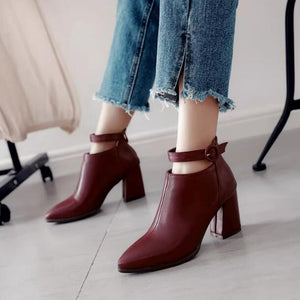 Women's Small Size Pointy Toe Booties TS102