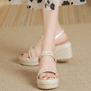 Women's Small Size Wedge Heel Patent Sandals GS385
