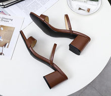 Petite Block Low Heel Open Toe Sandals DS282