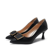 Petite Mid Heel Pumps With Buckle GS350