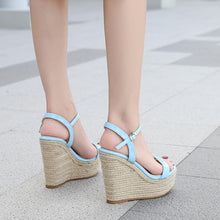 Petite Patent Platform High Heel Wedge Shoes ES15