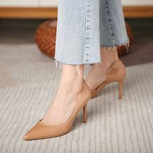Petite Side Empty Patent Heels For Women DS172