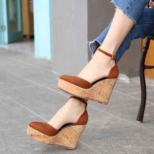 Petite Side Empty Wedge Heel Shoes DS228