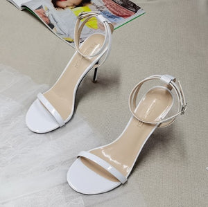Petite Size One Strap Patent Shoes DS134