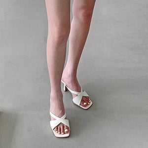 Petite Size Strap Leather Sandals For Women DS87