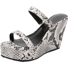 Petite Snake Print Summer Wedge Sandals DS238