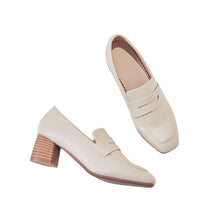 Petite Wooden Mid Heel Pump Shoes AP176