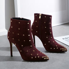 Petite Rockstud High Heeled Short Boots AP65