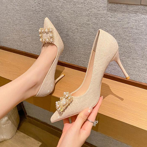 Pointy Shoes With Rhinestone Buckle GS300