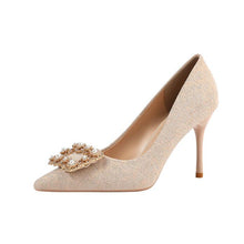 Pointy Shoes With Rhinestone Buckle GS300