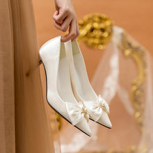 Silk Satin White Pump Shoes For Petite Feet ES17