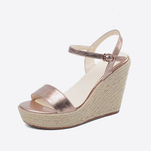 Size 1 Open Toe Wedge Sandal Shoes DS188