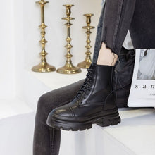 Small Feet Back Zipper Martin Boots DS162