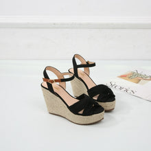 Small Feet Cross Strap Wedge Shoes GS71