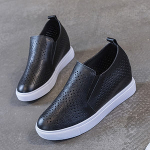 Small Feet Inner Heel Fashion Sneakers SS385