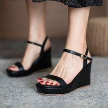 Small Feet One Strap Wedge Heels GS81
