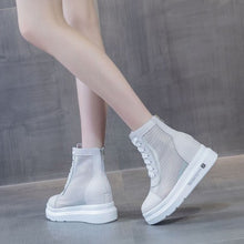 Small Feet Thicksole Lace Mesh Shoes DS218