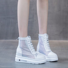 Small Feet Thicksole Lace Mesh Shoes DS218