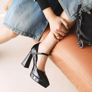 Small Pointy Platform Chunky Heeled Pumps GS156