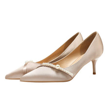 Small Silk Satin Mid Heel Shoes GS351