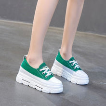 Small Size Height Increase Leather Sneakers DS29