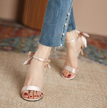 Small Size Ankle Strap Shoes With Bow Tie BS57