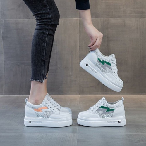Small Size Breathable Leather Sneakers DS202