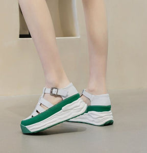 Small Size Breathable White Sneakers SS332