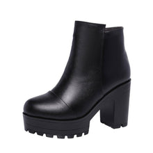 Small Size Chunky Heeled Boots AP32
